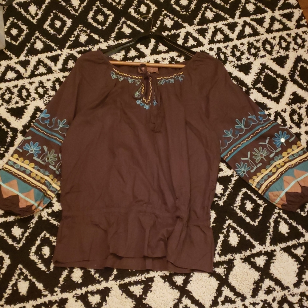 Double D Embroidered top